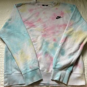 Tye dye Nike sweatshirt